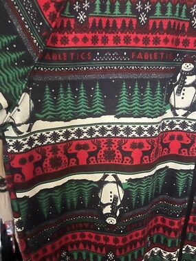 Fabletics Red Green Black Holiday Print Leggings